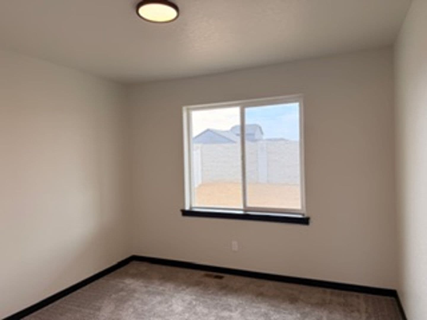 Rathdrum House: 6170 W Ballentree Lp.