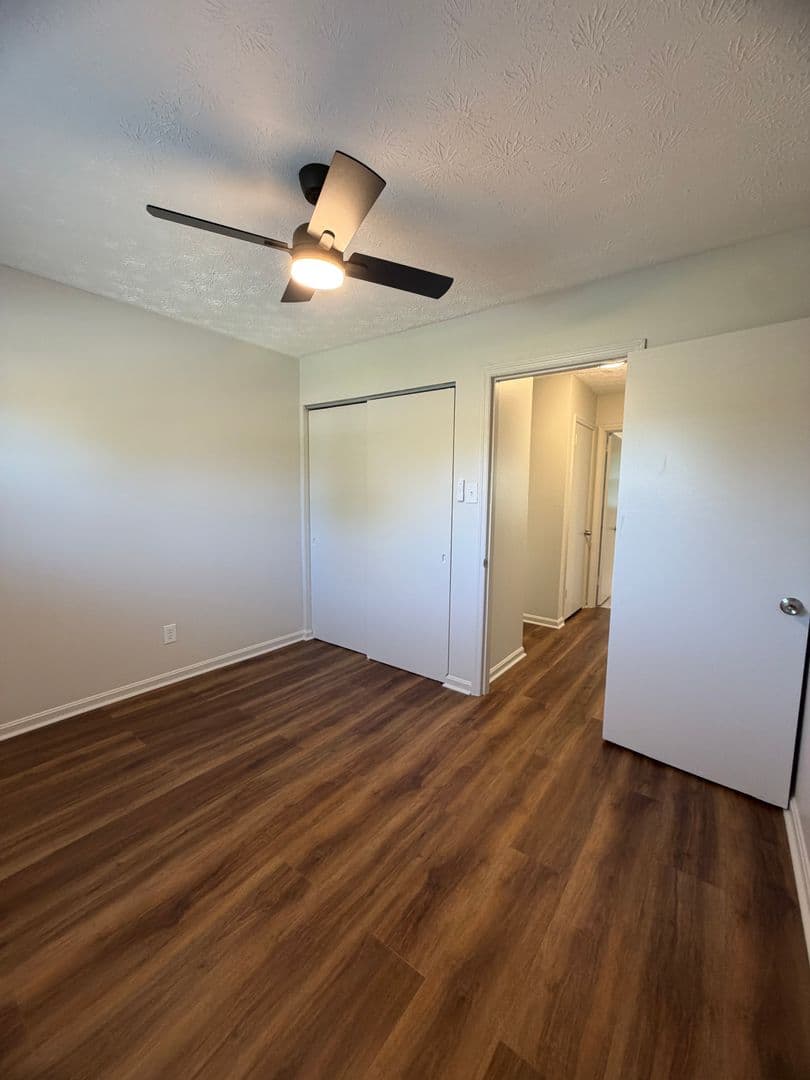 Lexington House: 2120 Sage Road