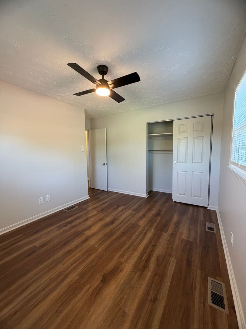 Lexington House: 2120 Sage Road