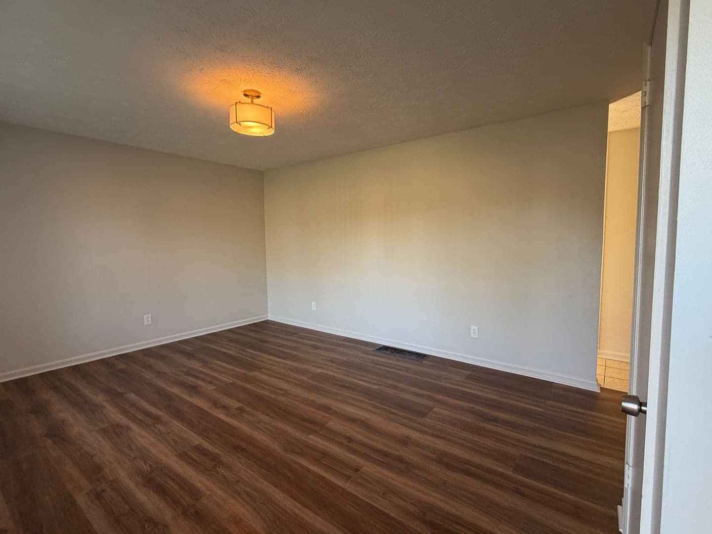 Lexington House: 2120 Sage Road