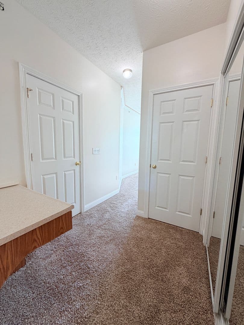 Greenwood House: 1471 Autumn Oak St