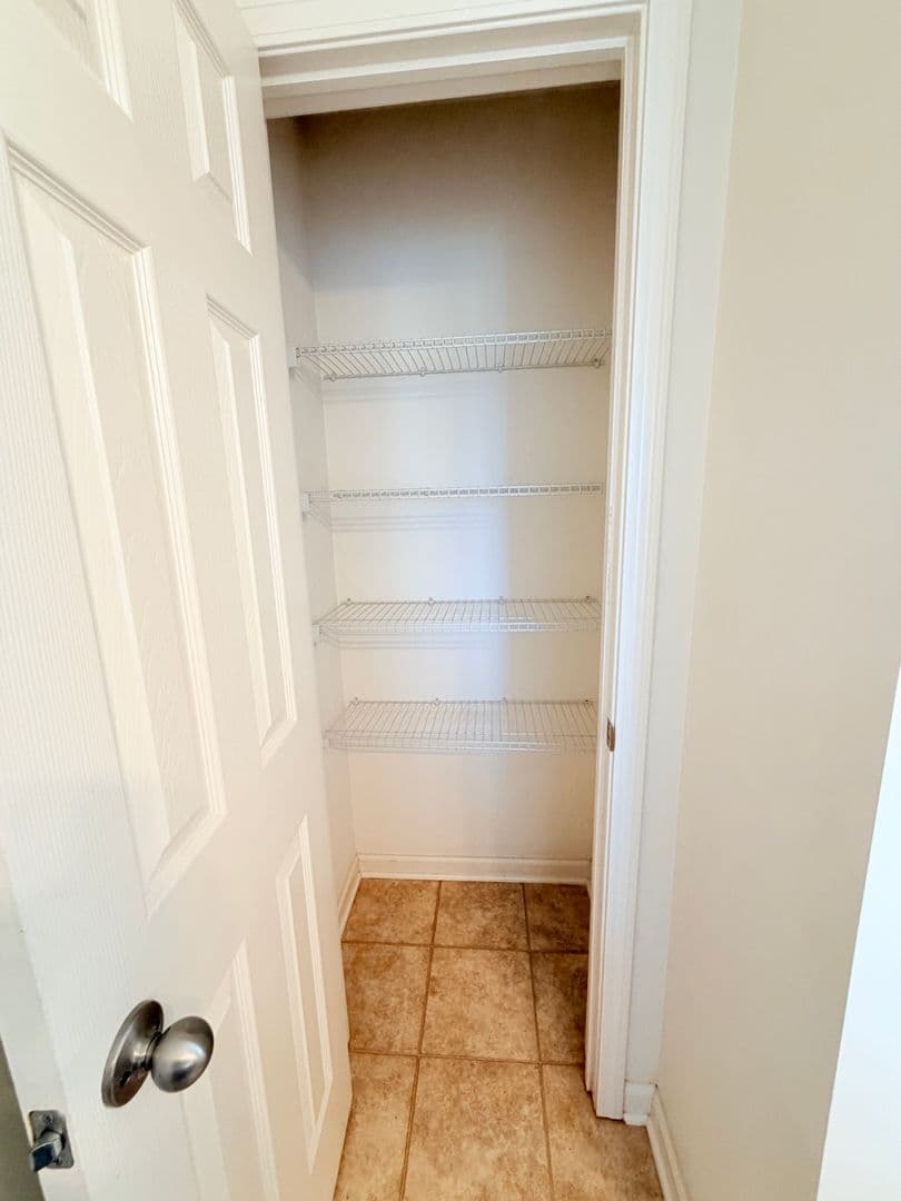 Columbus House: 2513 Shadow Bend Dr.