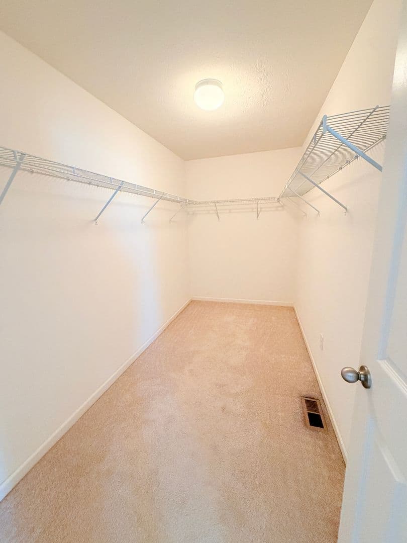 Columbus House: 2513 Shadow Bend Dr.
