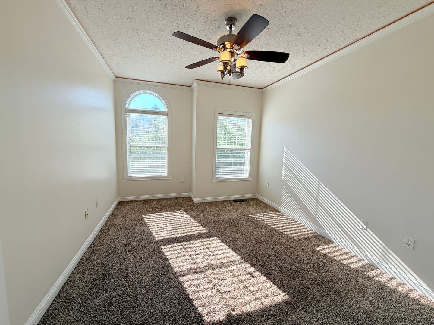 Greenwood House: 1471 Autumn Oak St
