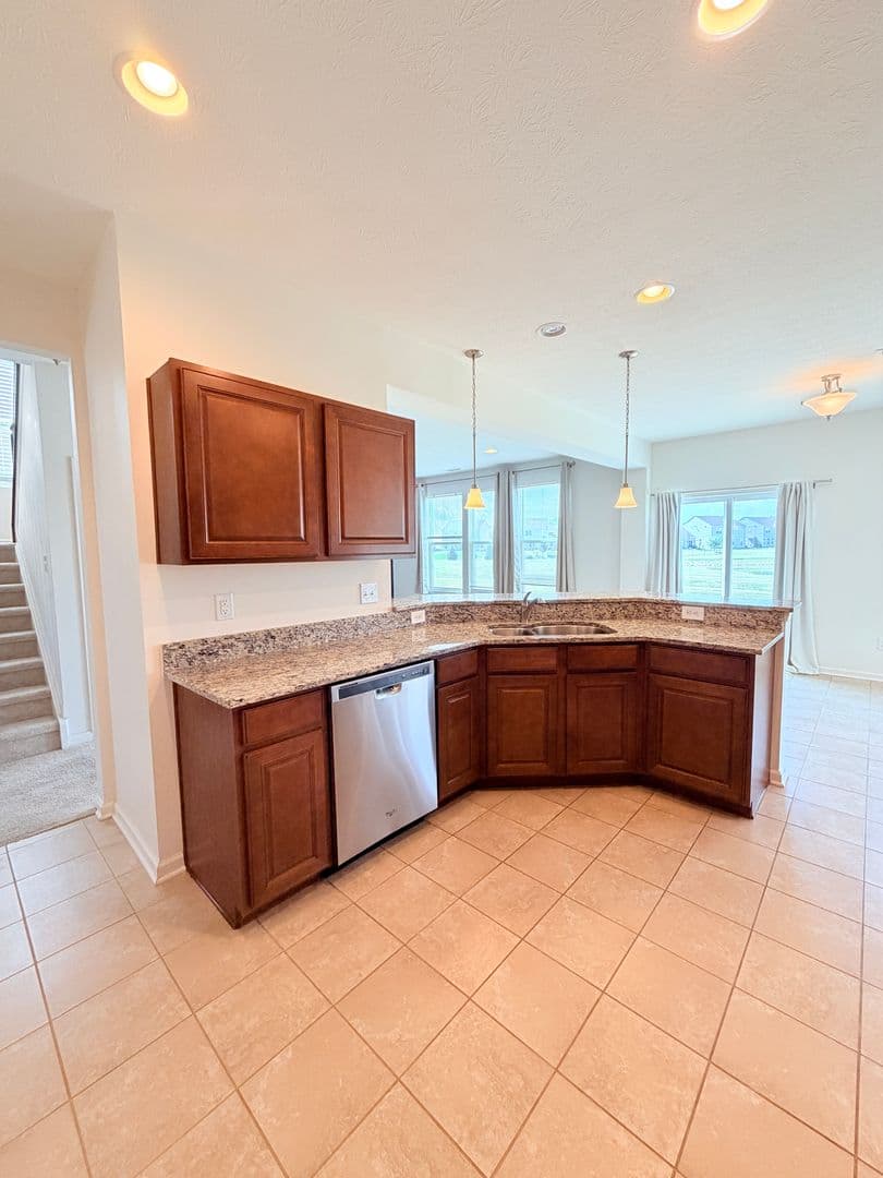 Columbus House: 2513 Shadow Bend Dr.