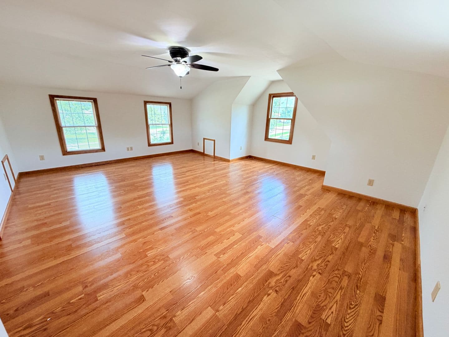 Columbus House: 2047 Parkside Dr.