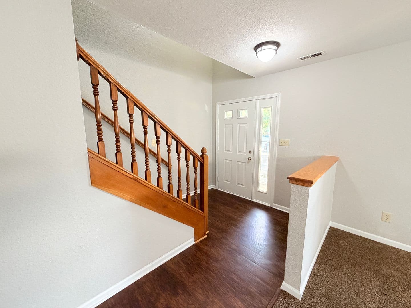 Indianapolis House: 5456 Twin Bridge Circle