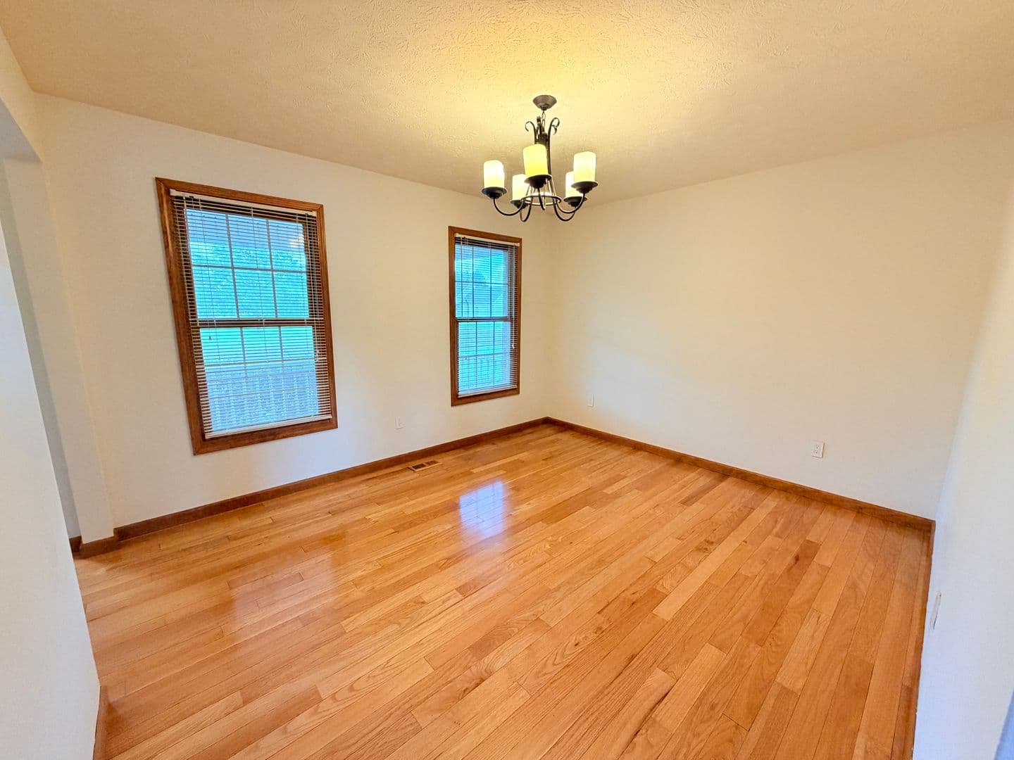 Columbus House: 2047 Parkside Dr.