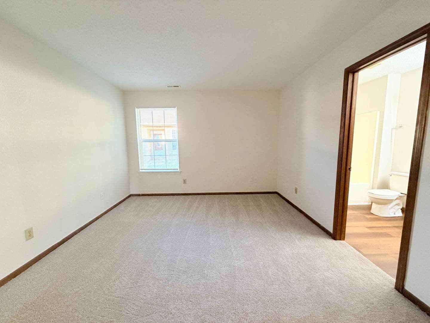 Indianapolis House: 4516 Riverbrook Ln