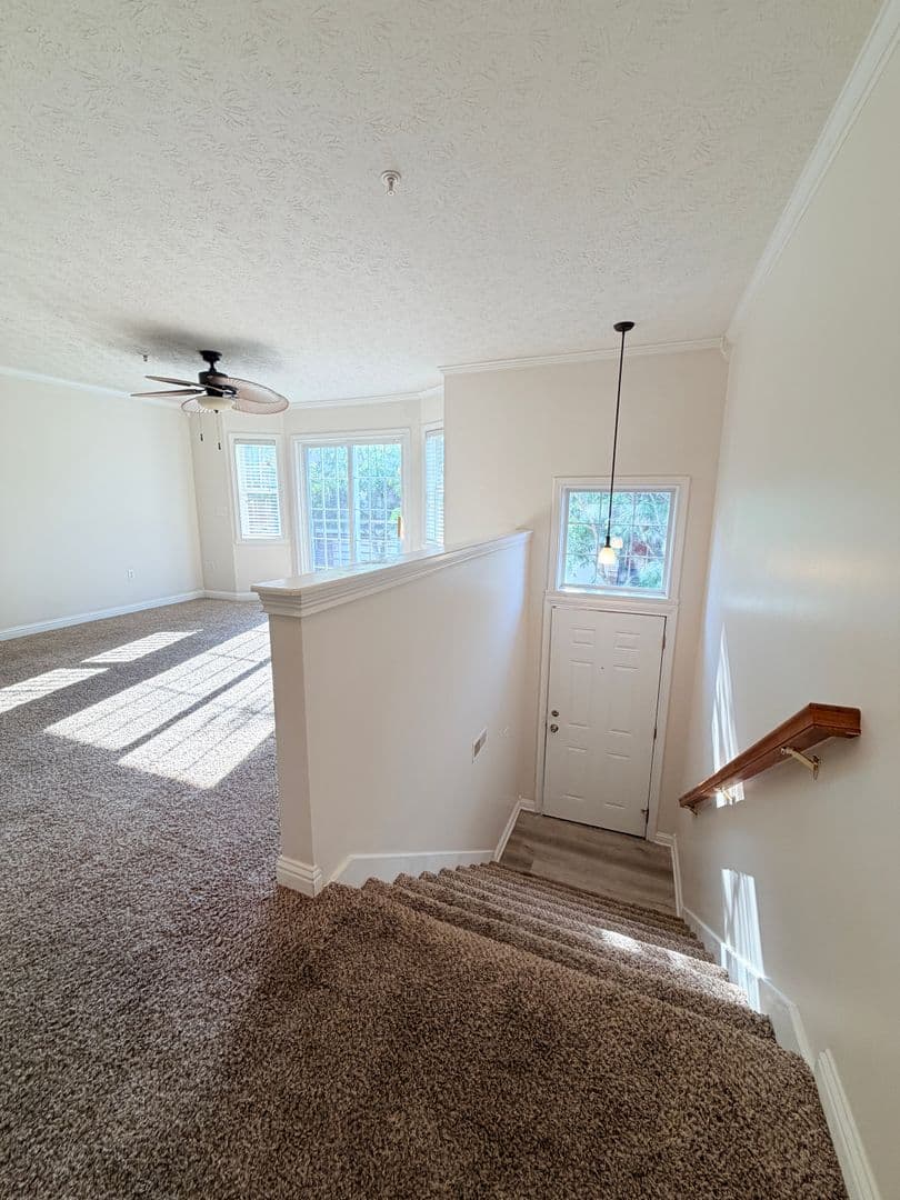 Greenwood House: 1471 Autumn Oak St