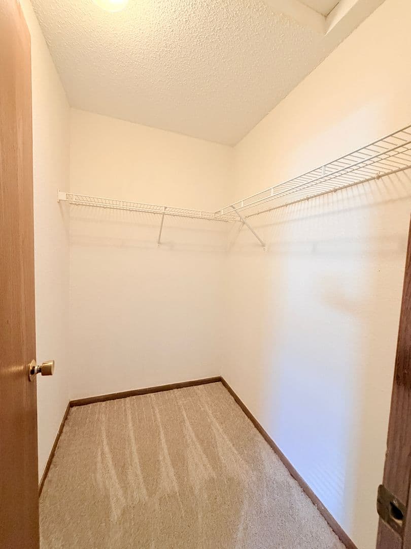 Indianapolis House: 4516 Riverbrook Ln