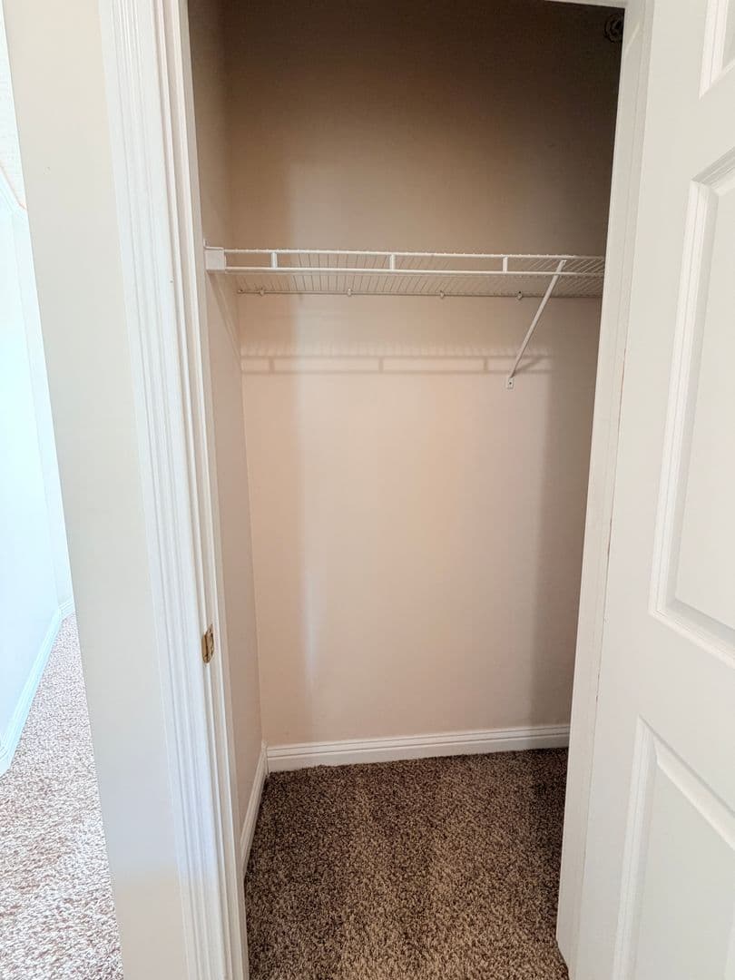 Greenwood House: 1471 Autumn Oak St
