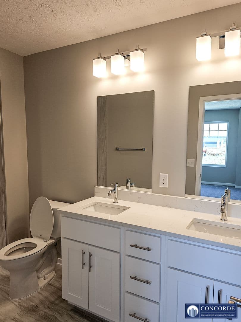 Lincoln Apartment: 9427 Duckhorn Dr