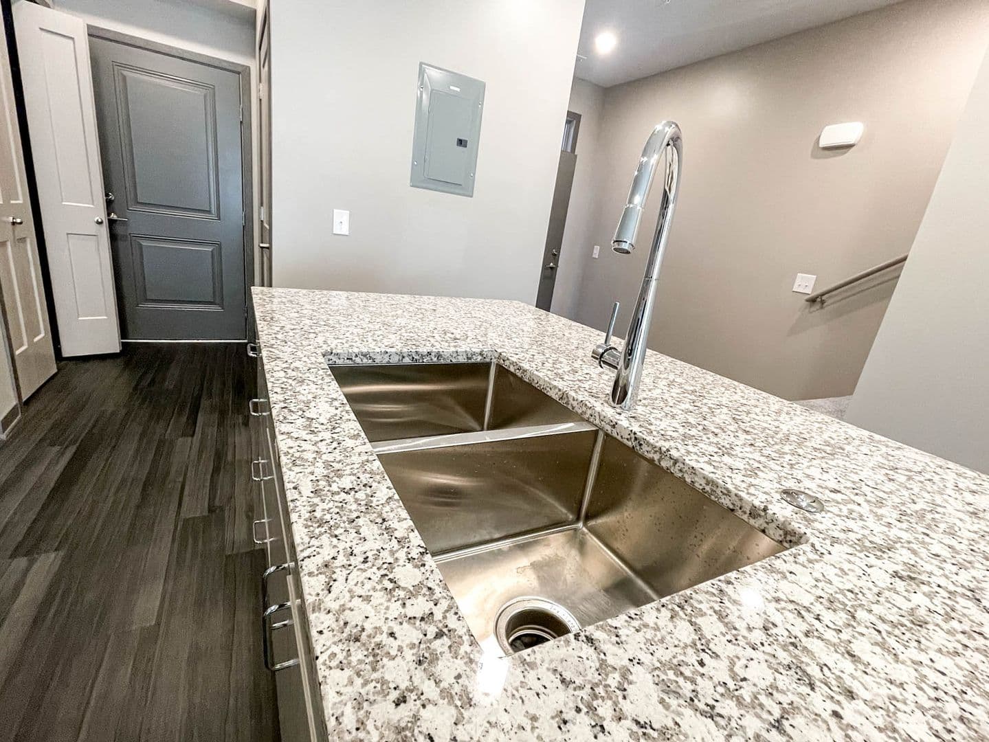 Lincoln Apartment: Blacksmith Court