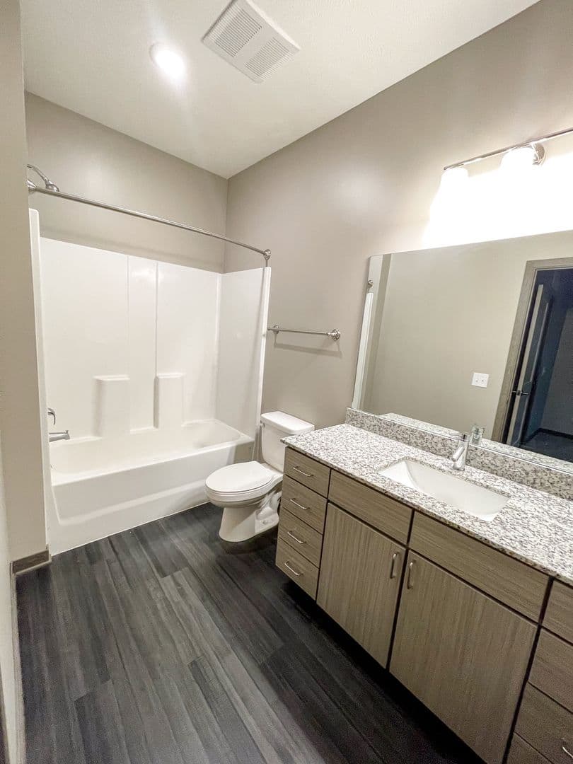 Lincoln Apartment: Blacksmith Court