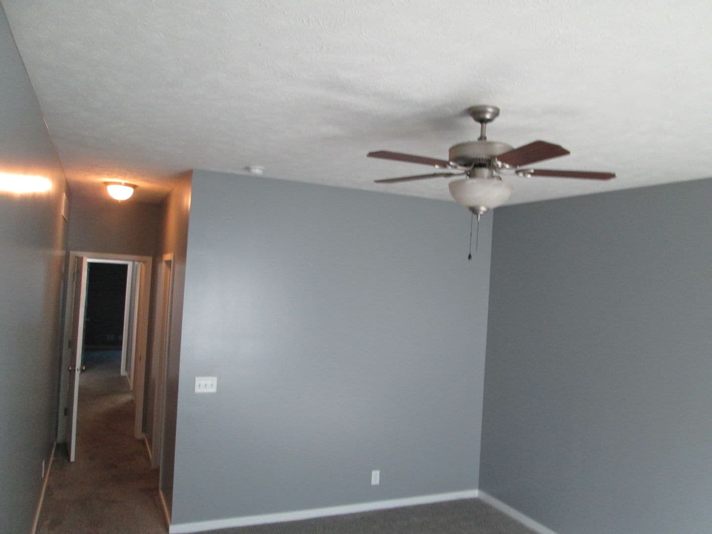 Lincoln Apartment: 6945