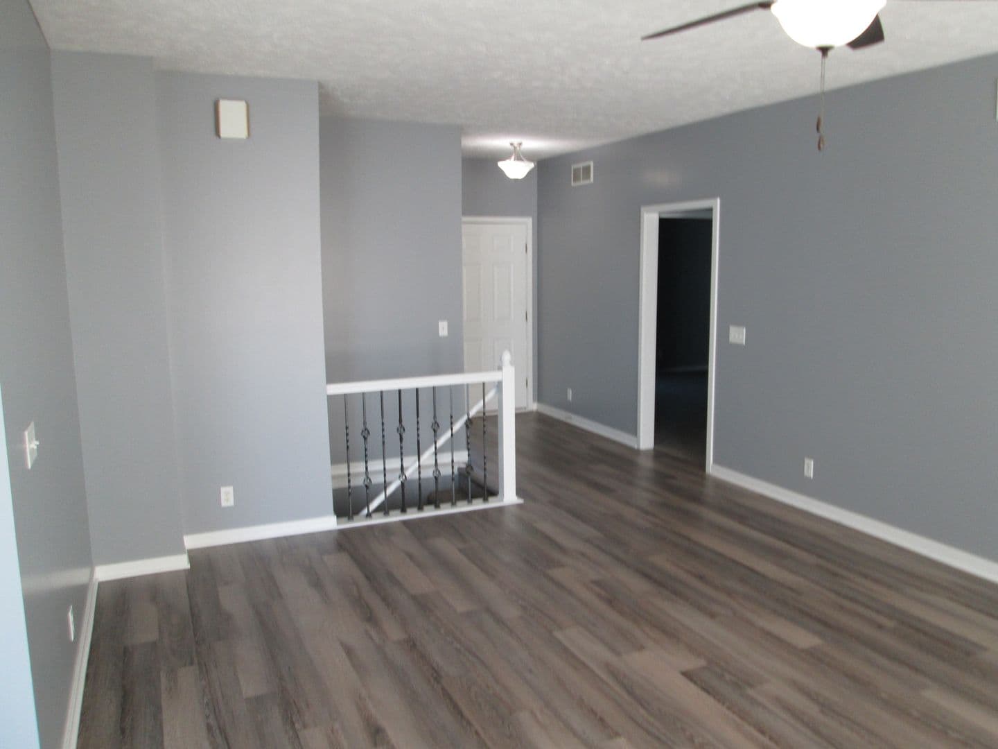 Lincoln Apartment: 6945