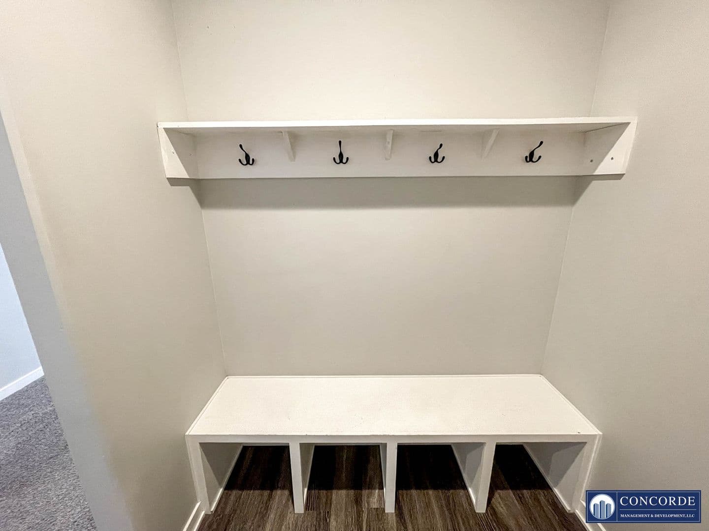 Lincoln Apartment: Yankee Woods Drive/S 78th St/Hacienda Drive