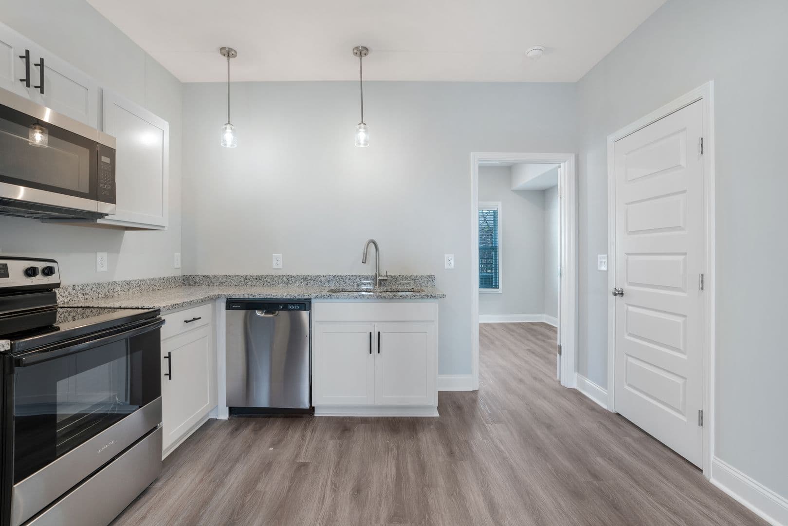 Clarksville Apartment: 2500 Tiny Town Rd