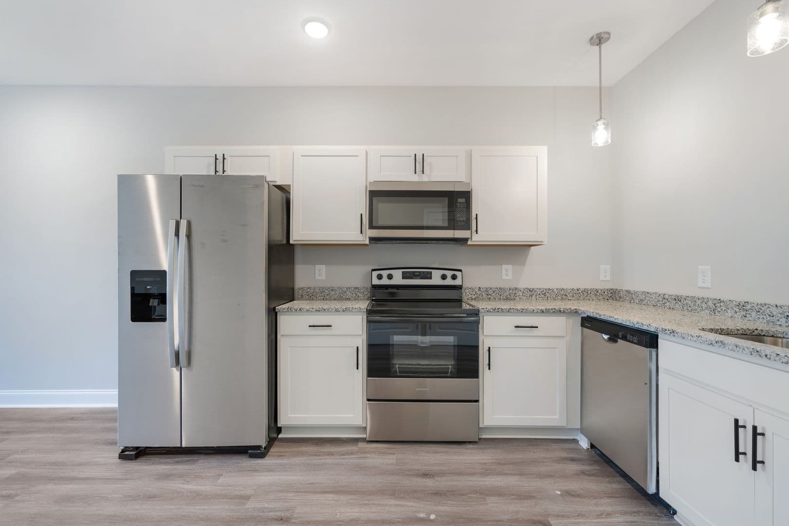 Clarksville Apartment: 2500 Tiny Town Rd