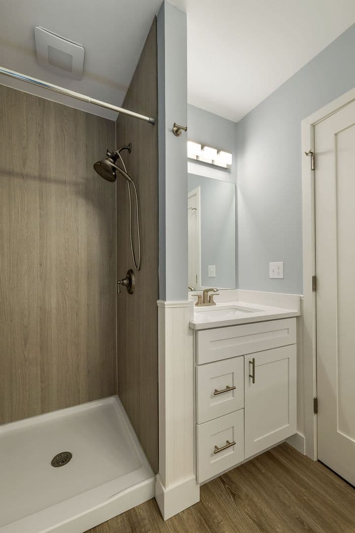 Durham Apartment: 277 Main Street