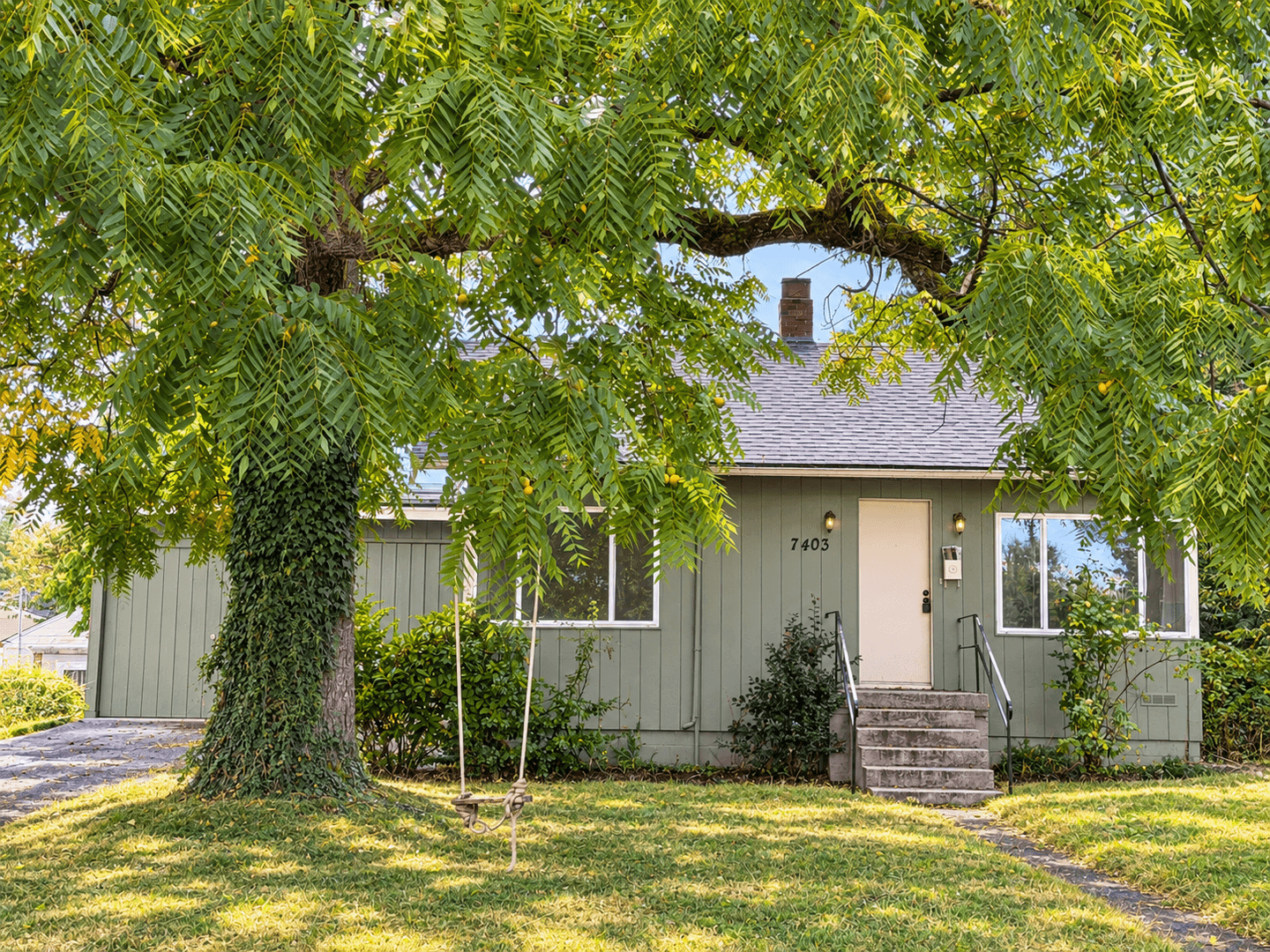 Seattle House: 7403 46th Ave S