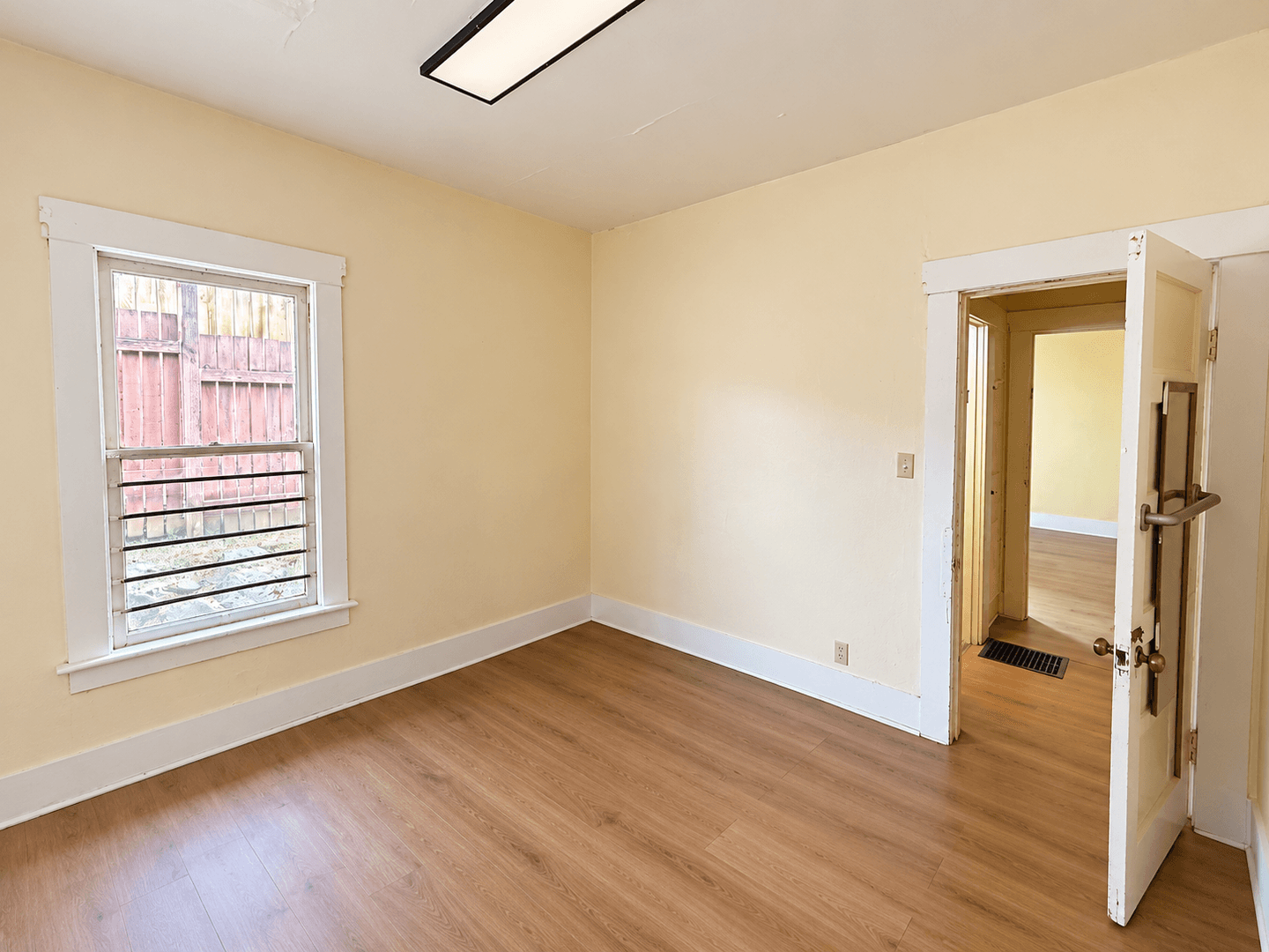 Seattle House: 3534 S Brandon St
