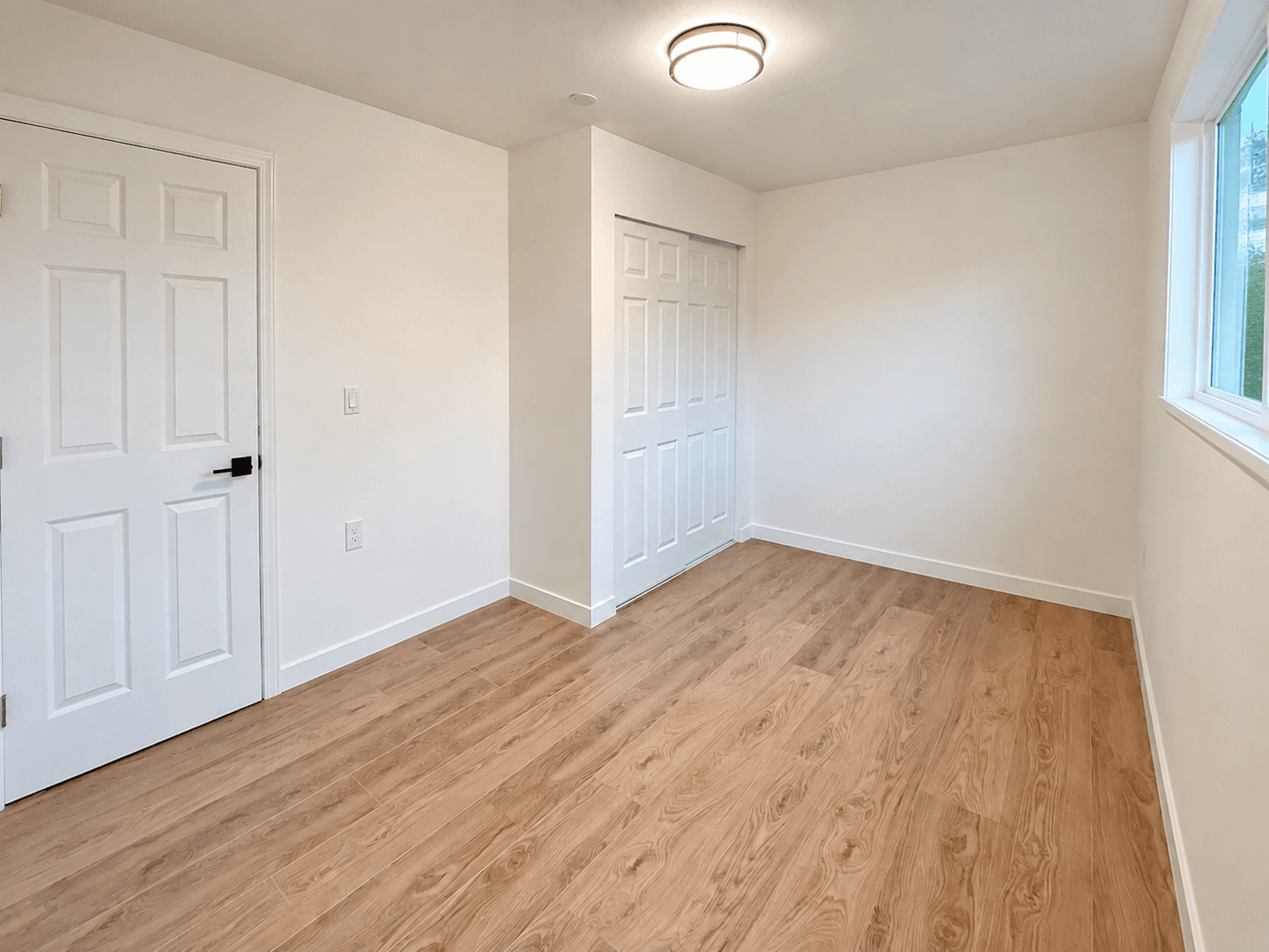 Seattle Townhome: 9640 30th Ave SW - B