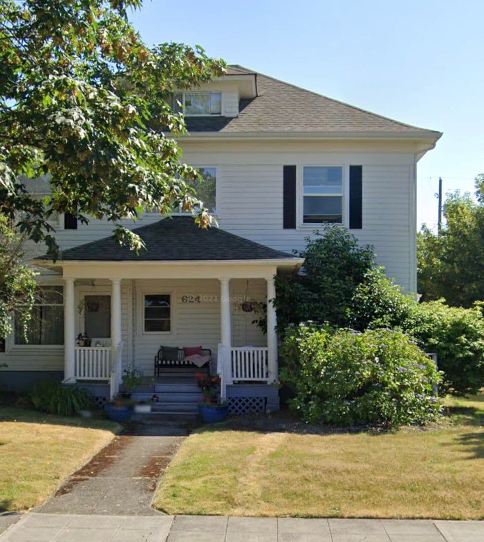 Tacoma Apartment: 1202 North 7th Street
