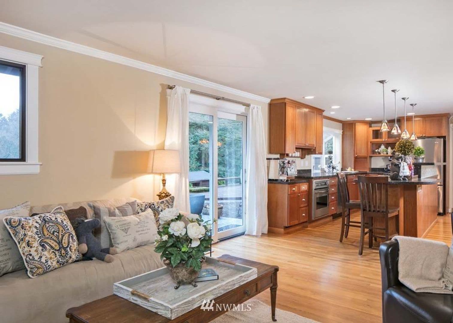 Bellevue House: 4434 137th Ave NE