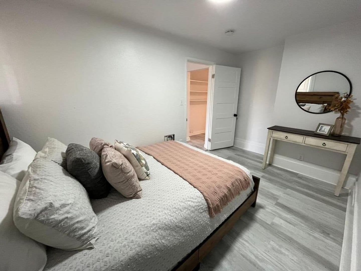 Tacoma Apartment: 1202 North 7th Street