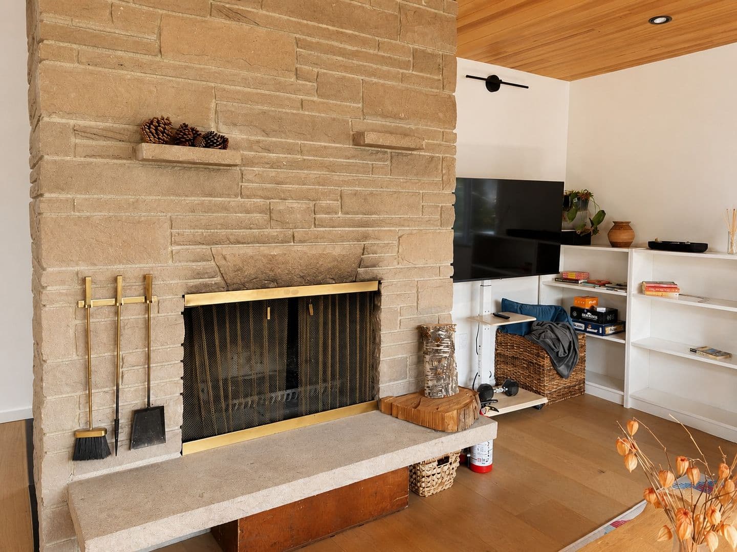 Seattle House: 9747 61st Ave S
