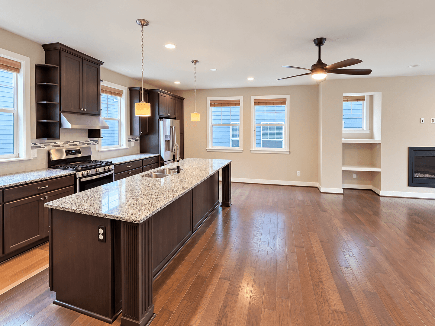 Sammamish Townhome: 23947 SE 45th Ter