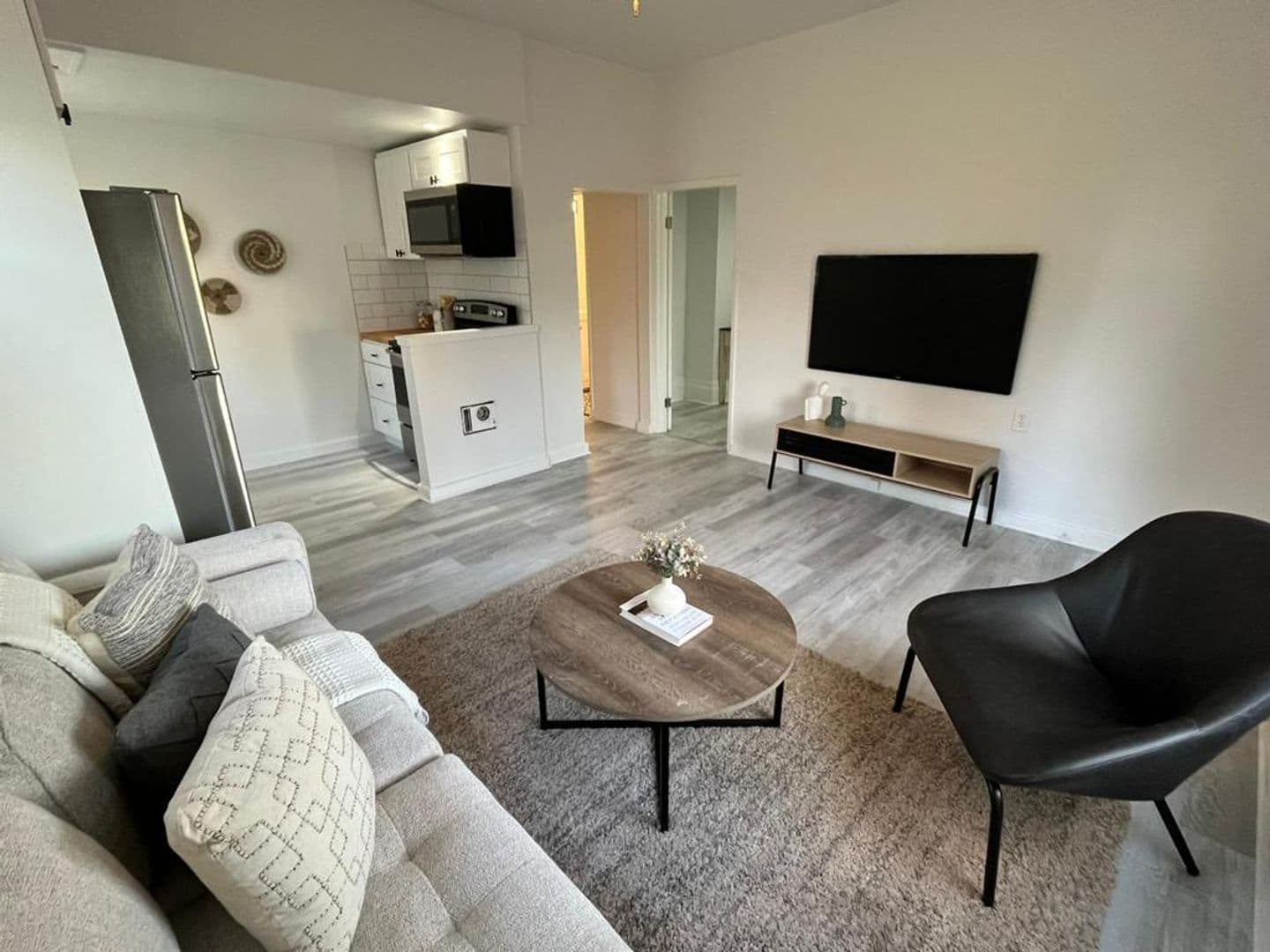 Tacoma Apartment: 1202 North 7th Street