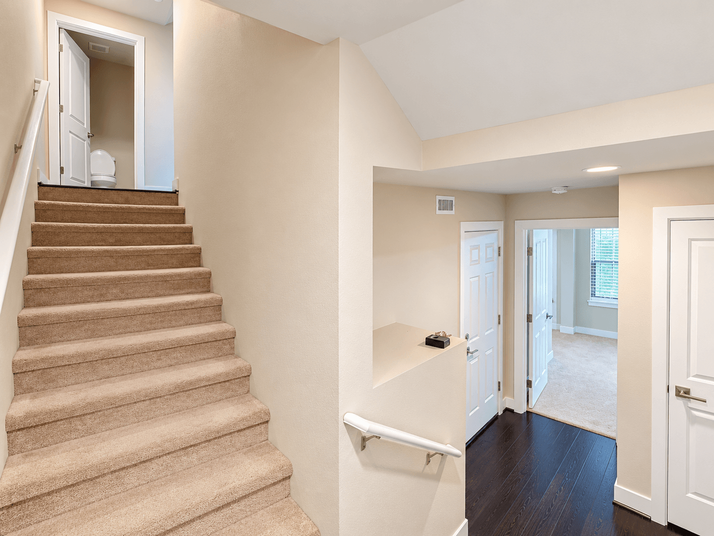 Sammamish Townhome: 23947 SE 45th Ter