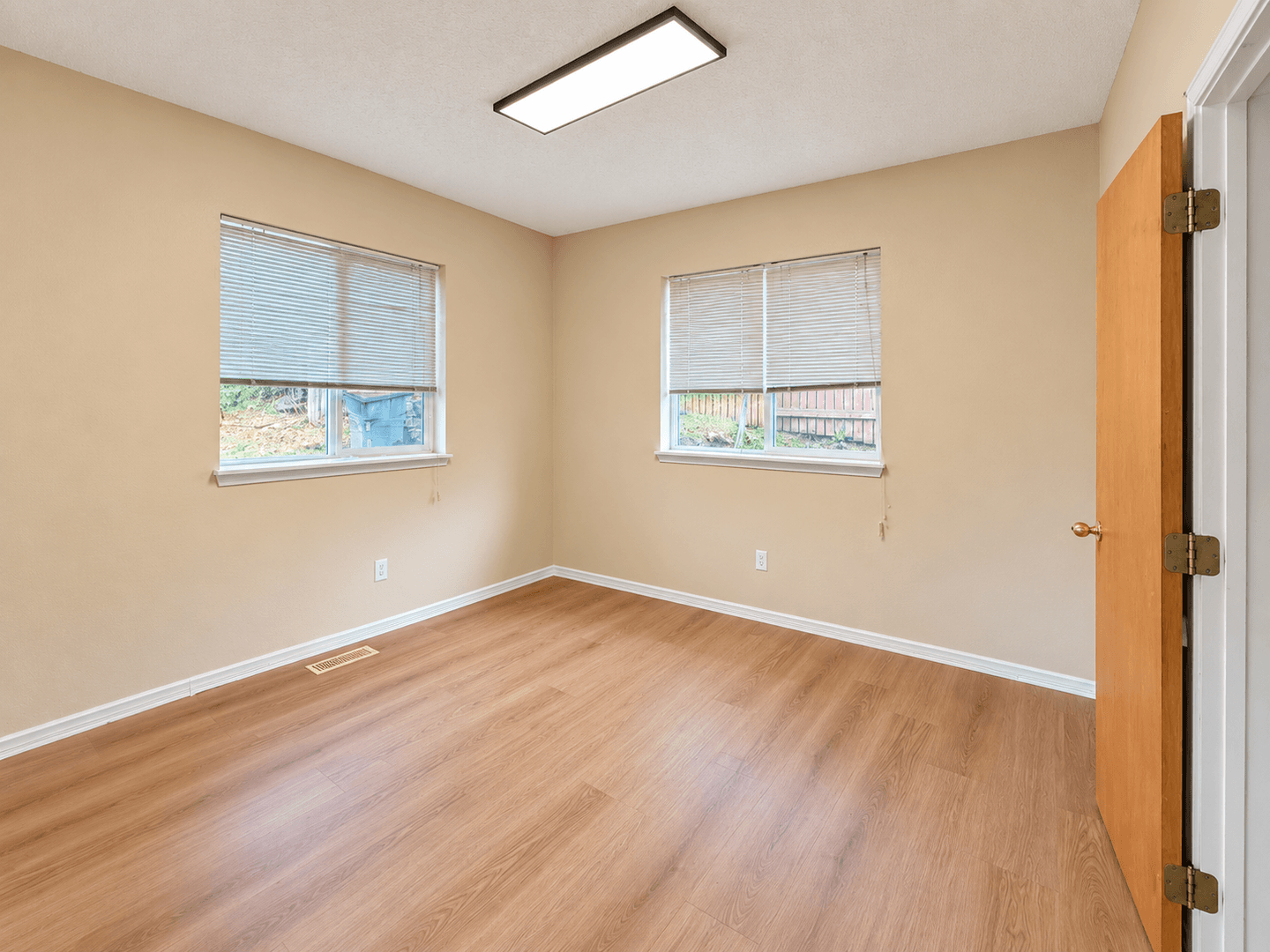 Seattle House: 3534 S Brandon St