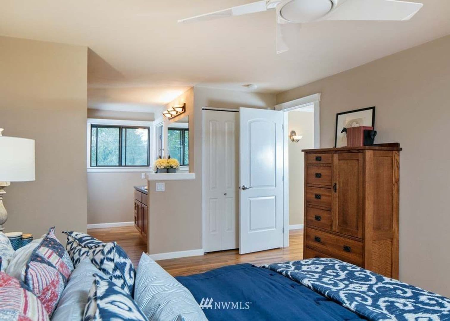 Bellevue House: 4434 137th Ave NE
