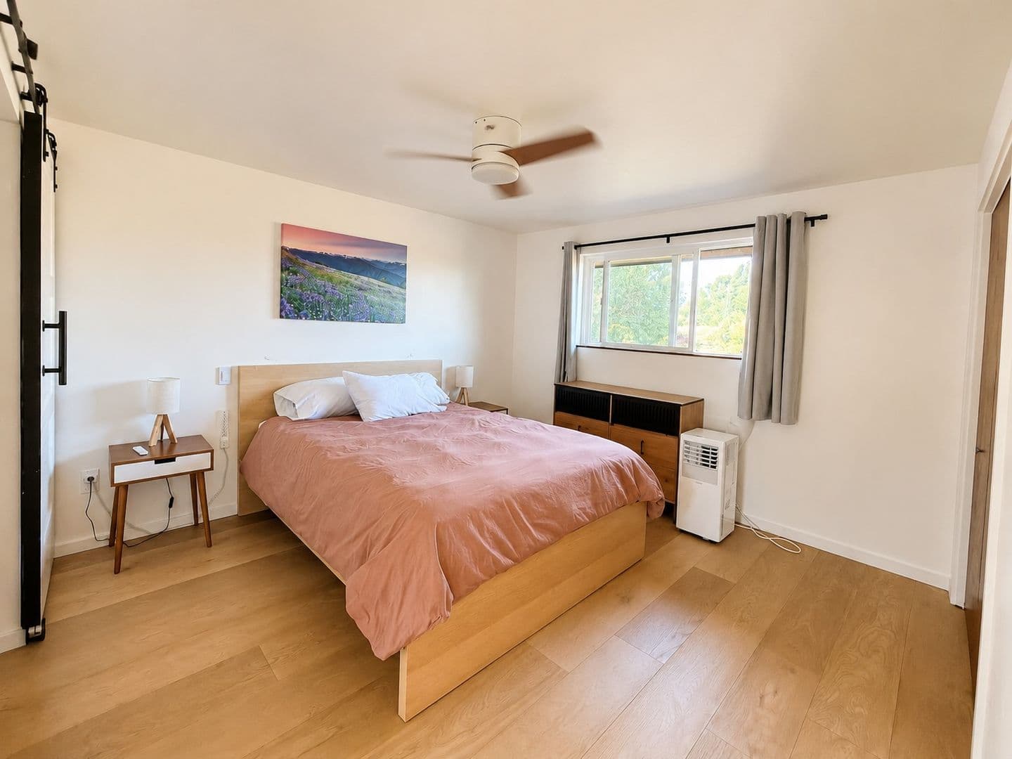 Seattle House: 9747 61st Ave S