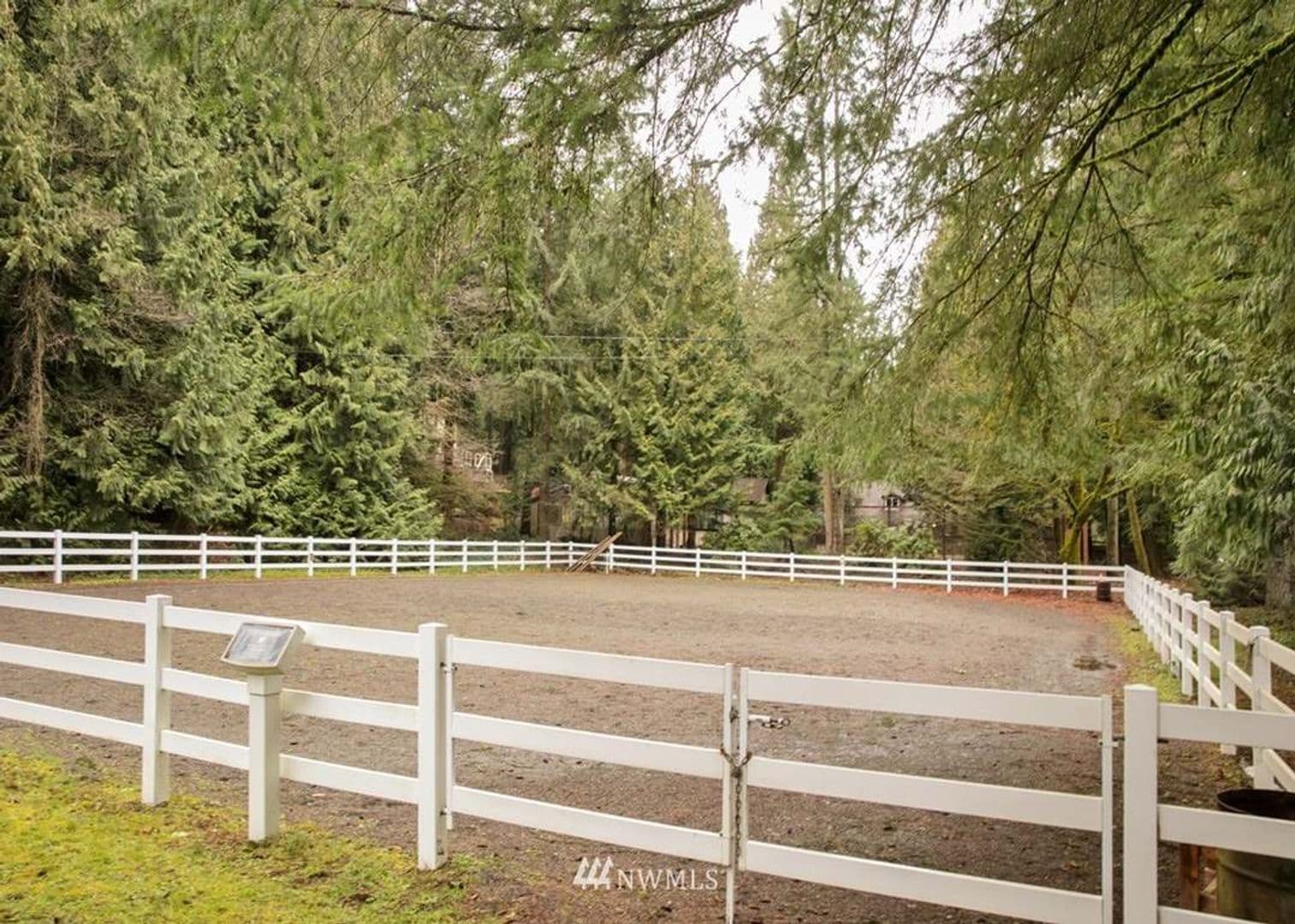 Bellevue House: 4434 137th Ave NE