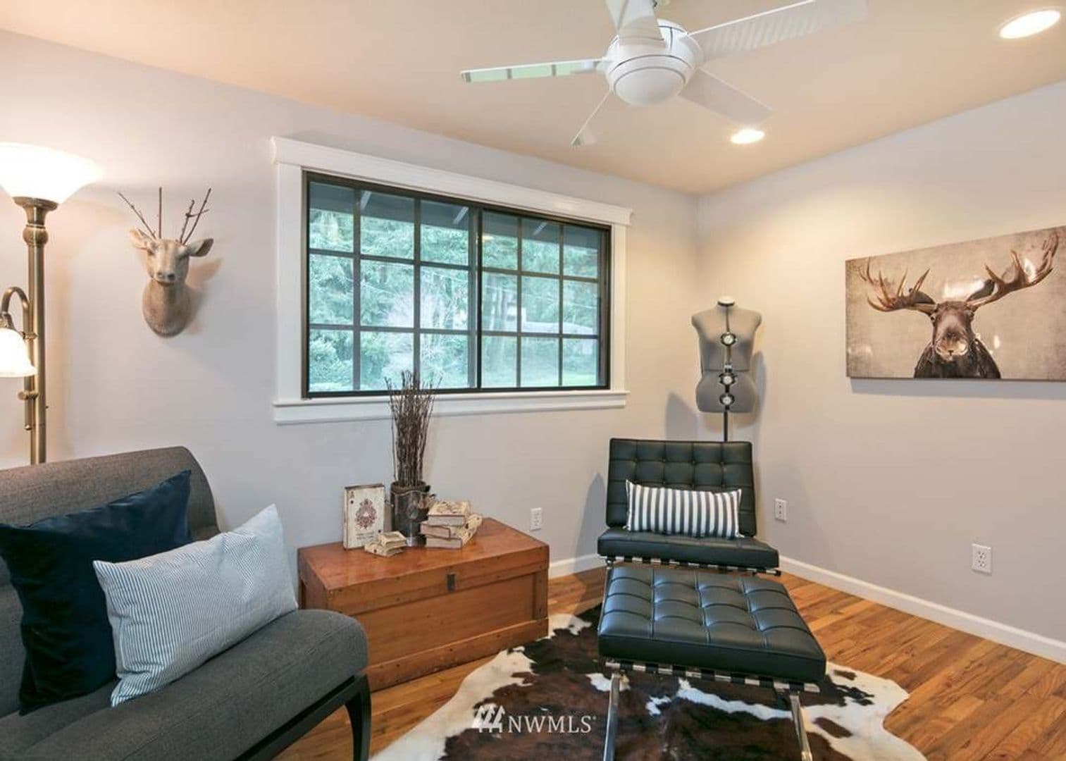 Bellevue House: 4434 137th Ave NE
