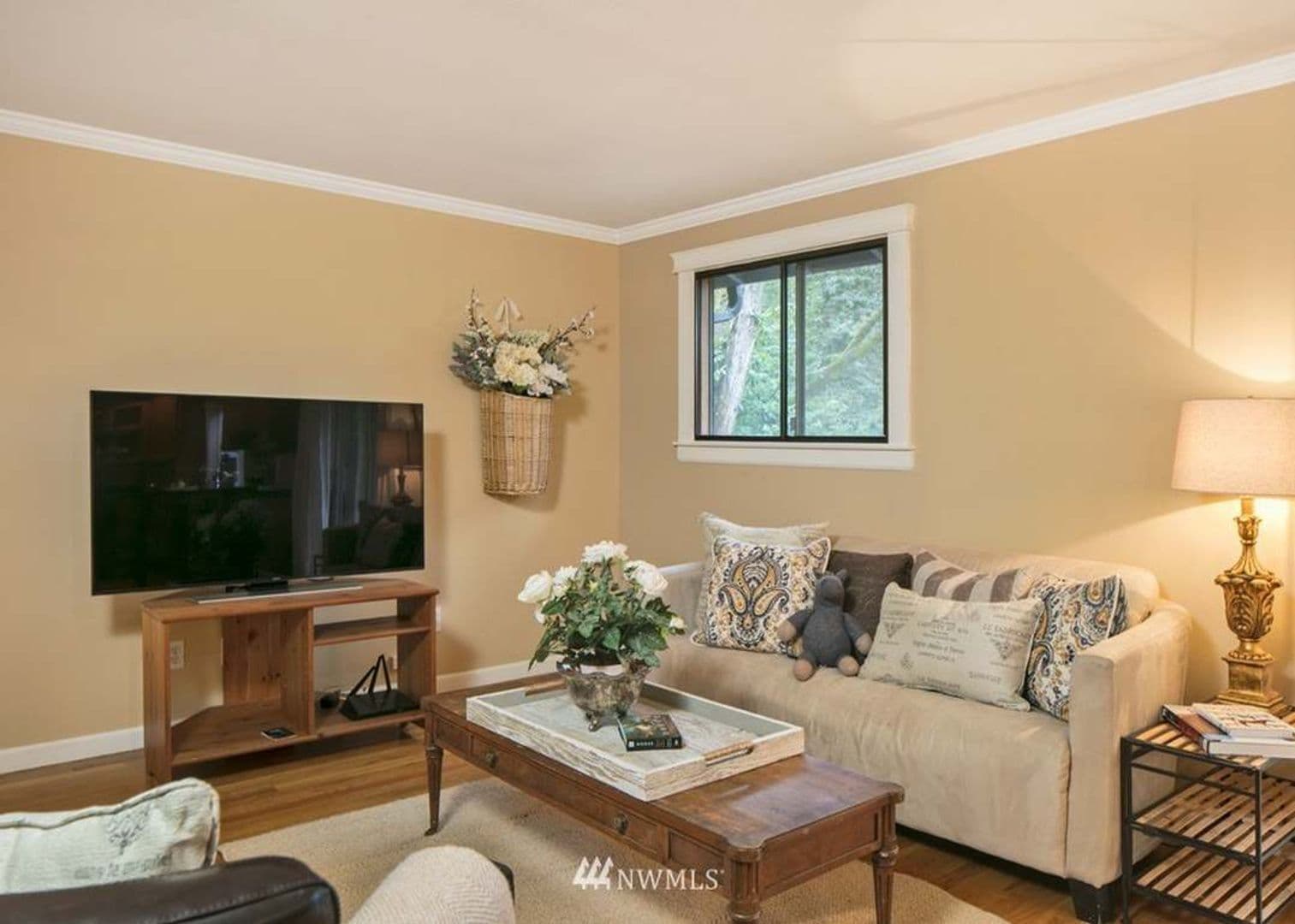 Bellevue House: 4434 137th Ave NE