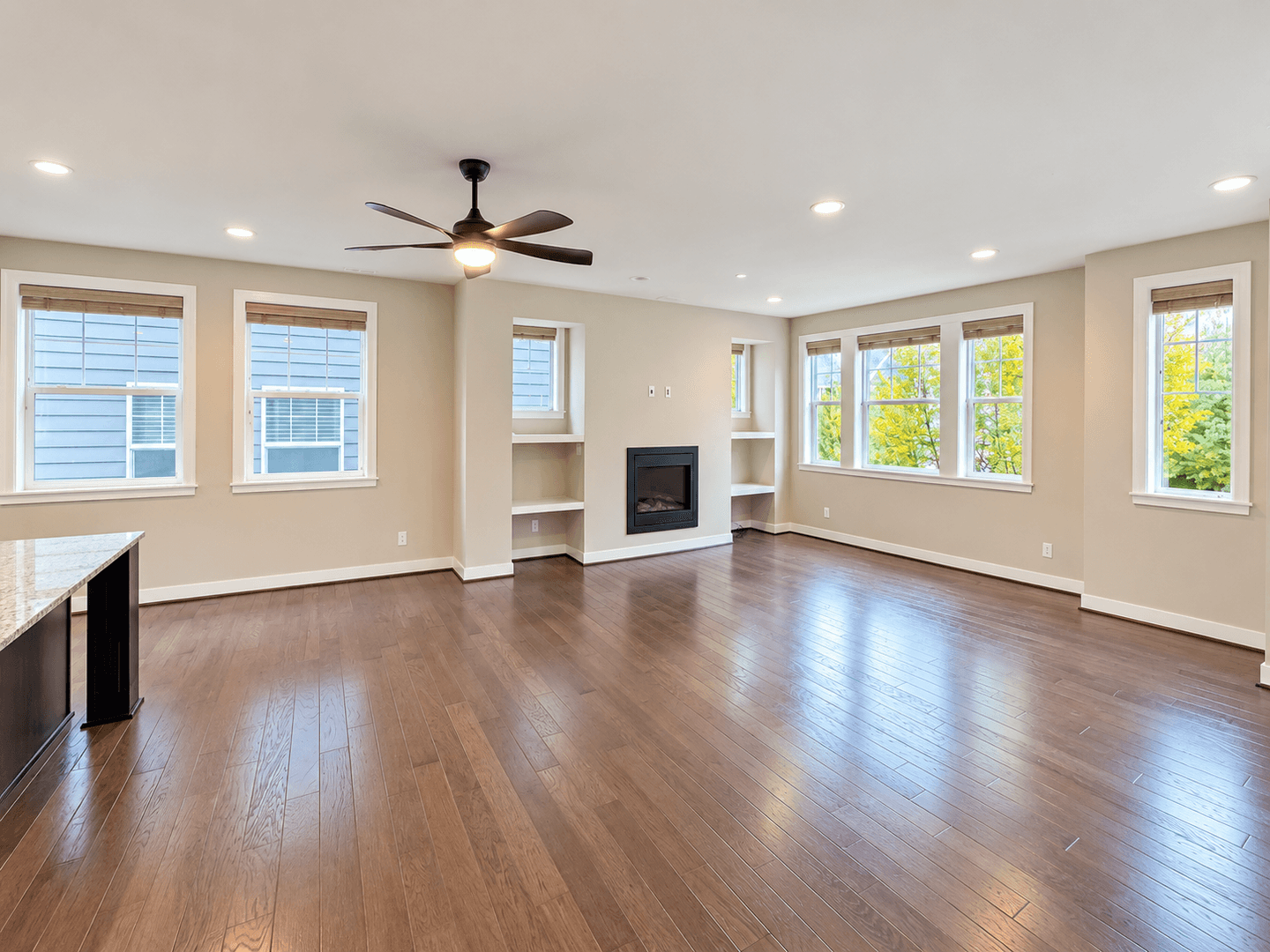 Sammamish Townhome: 23947 SE 45th Ter