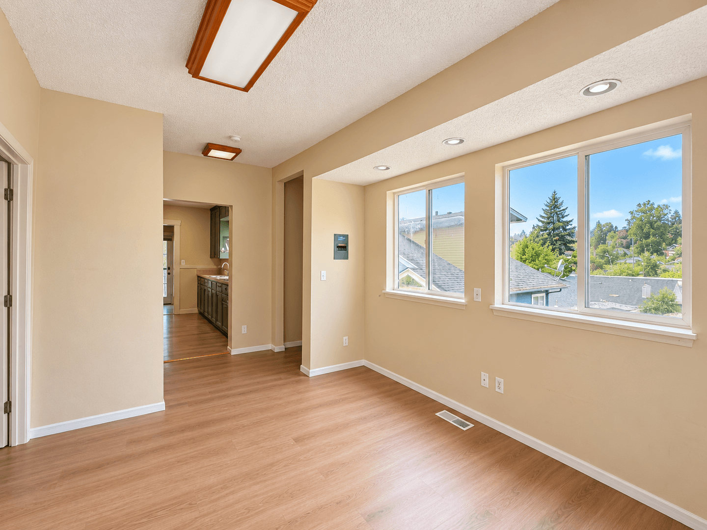 Seattle House: 3534 S Brandon St