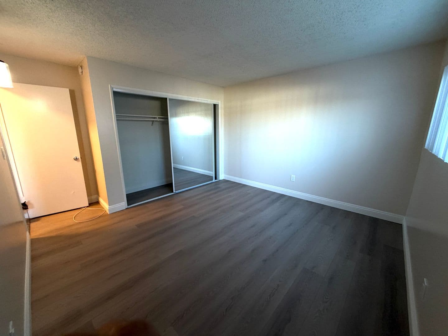 Torrance Apartment: 23015 Madison St