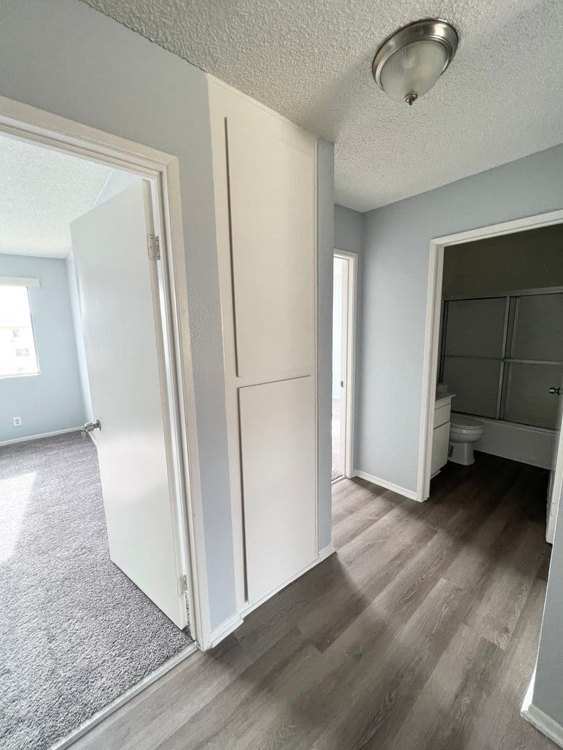 Wilmington Apartment: 606-638