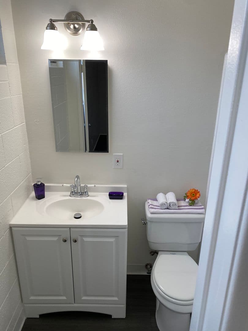 Gardena Apartment: 835 W. Rosecrans Ave