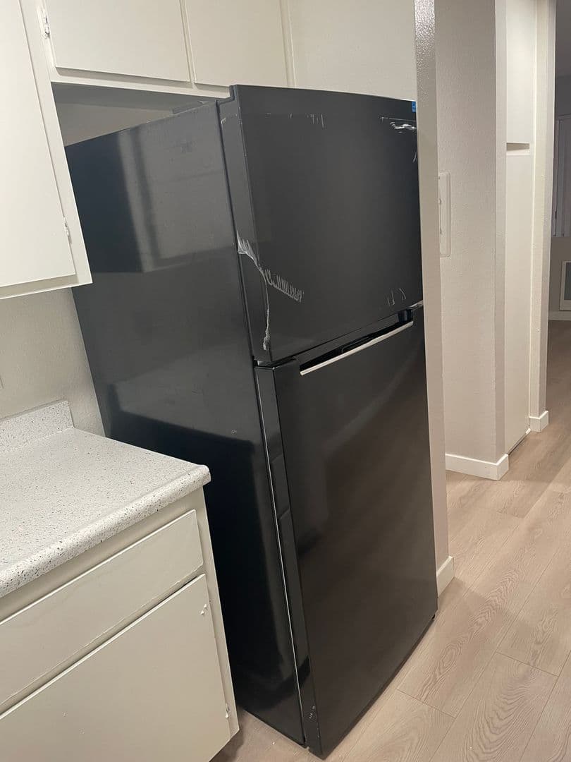 Wilmington Apartment: 606-638