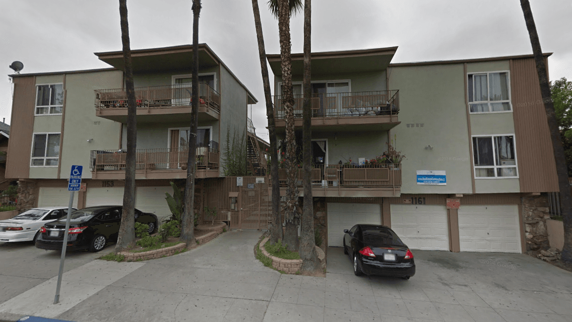 Long Beach Apartment: 1153-1161 Magnolia Avenue