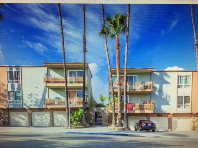 Long Beach Apartment: 1153-1161 Magnolia Avenue
