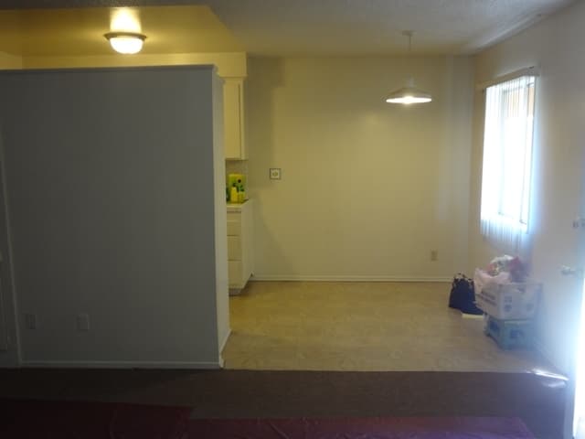 Hawthorne Apartment: 12714 Inglewood Ave.